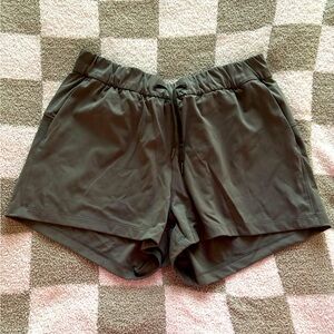 Super cute green athletic shorts